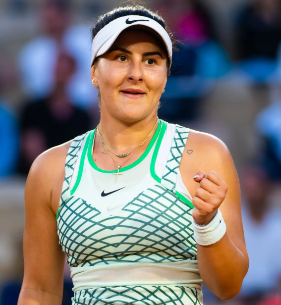 阿扎伦卡爆冷击败快船，回归赛场引爆全场！